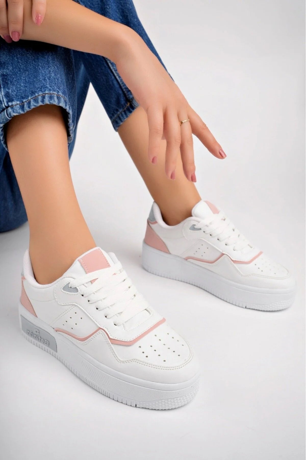 Kadın Beyaz Sneaker Spor Ayakkabı