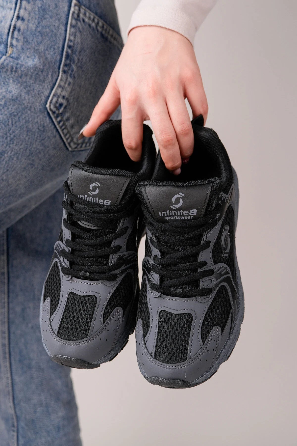Unisex Triko Siyah Sneaker – Hafif, Nefes Alabilen, Bağcıklı, Günlük Spor Ayakkabı - SK03