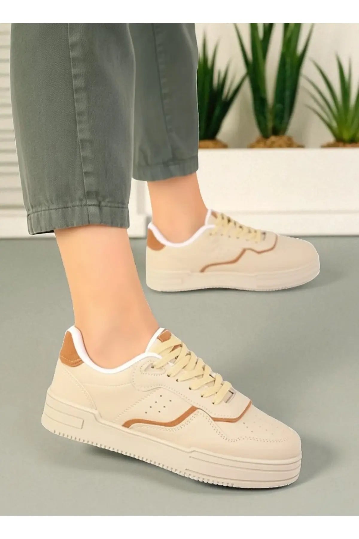 Kadın Krem Kahverengi Sneaker Spor Ayakkabı